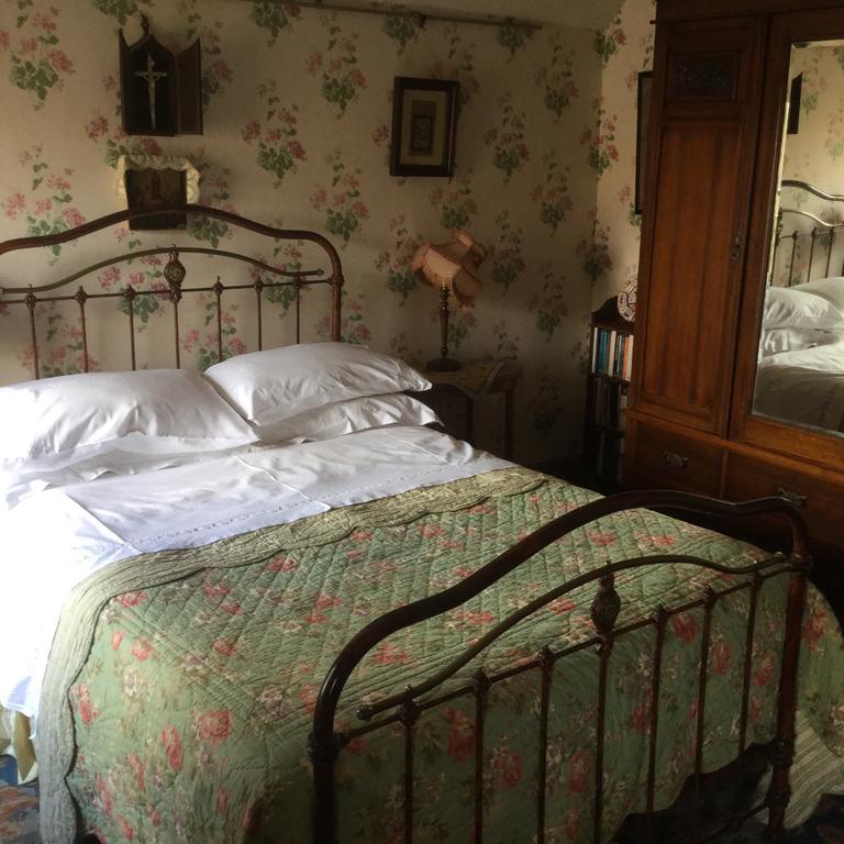 St Benedict - Victorian Bed And Breakfast Hastings Ruang foto