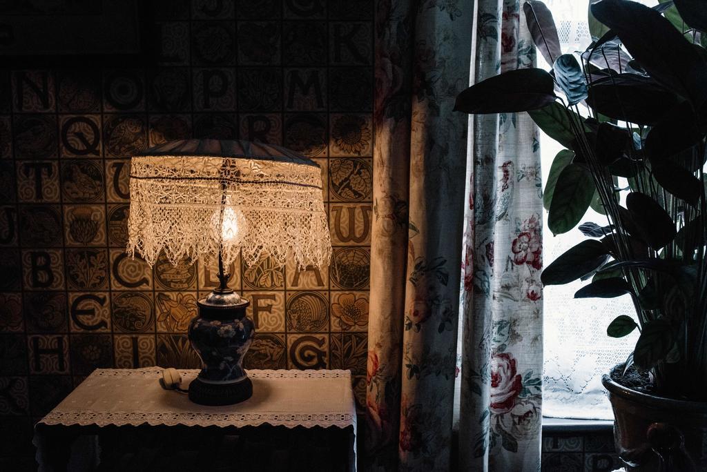 St Benedict - Victorian Bed And Breakfast Hastings Bagian luar foto