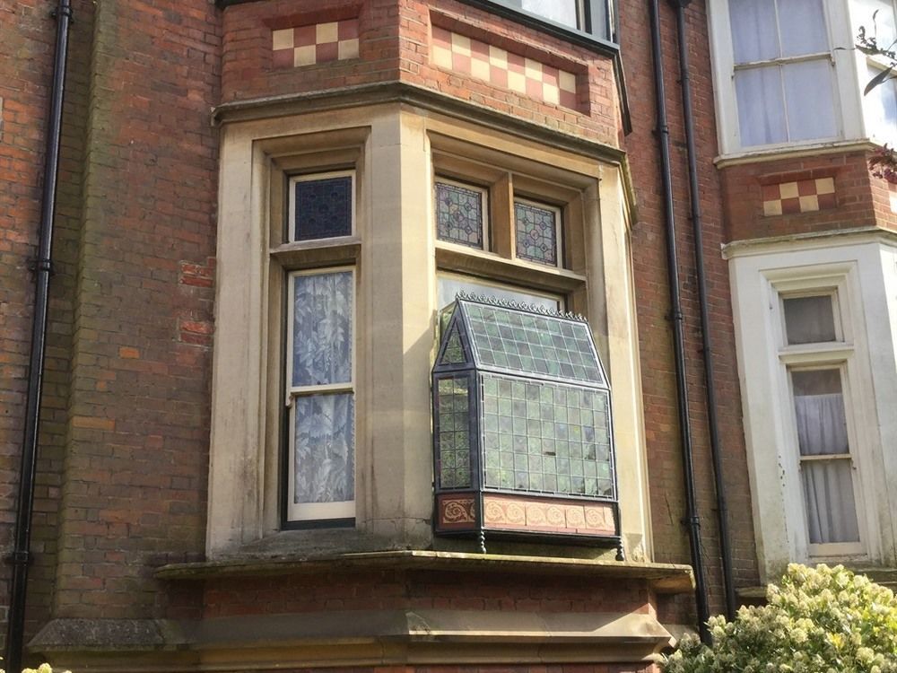 St Benedict - Victorian Bed And Breakfast Hastings Bagian luar foto